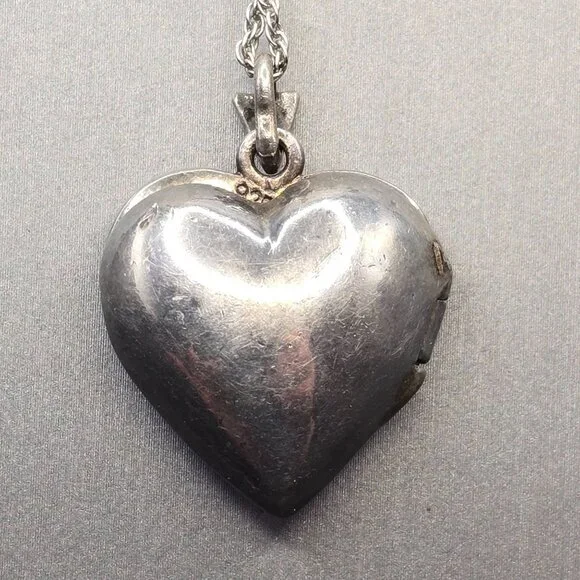 VTG FAS Sterling Silver Marcasite Onyx Heart Locket Pendant 1" Cutouts Signed - Picture 2 of 13